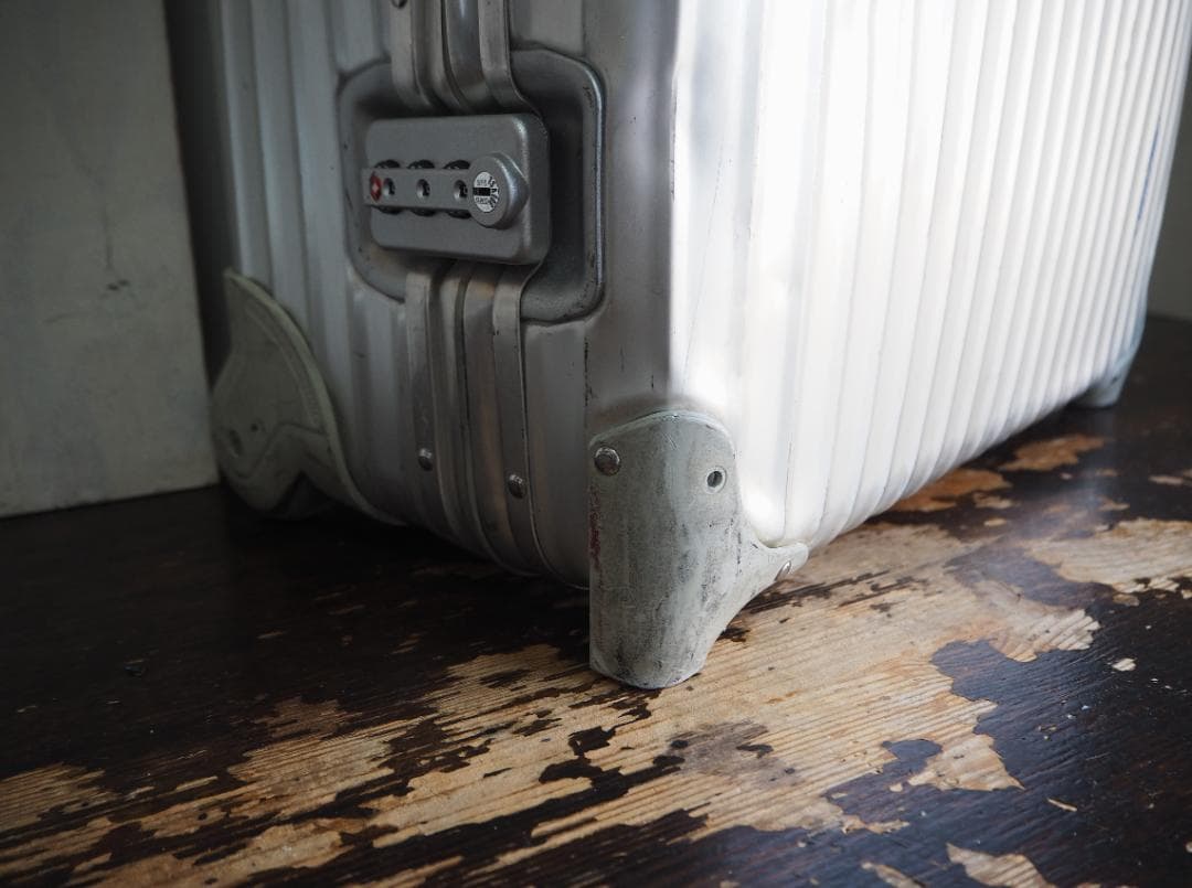 RIMOWA リモアトパーズ 2輪キャリーケース 93070 82L