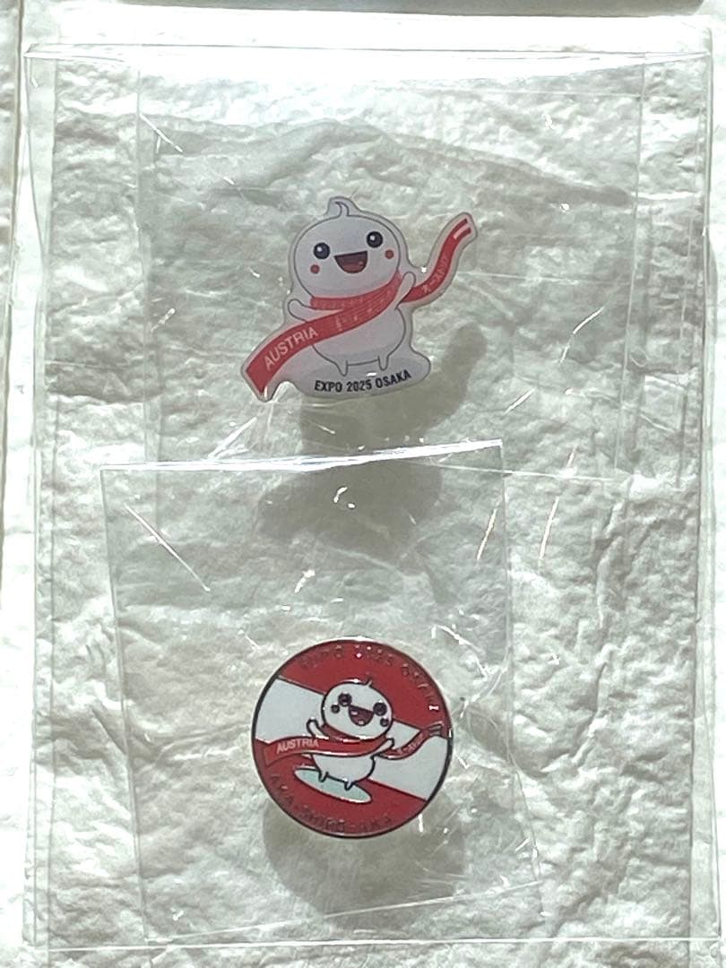 大阪関西万博 EXPO オーストリアパビリオン　ピンバッジ　2種セット 赤白赤
