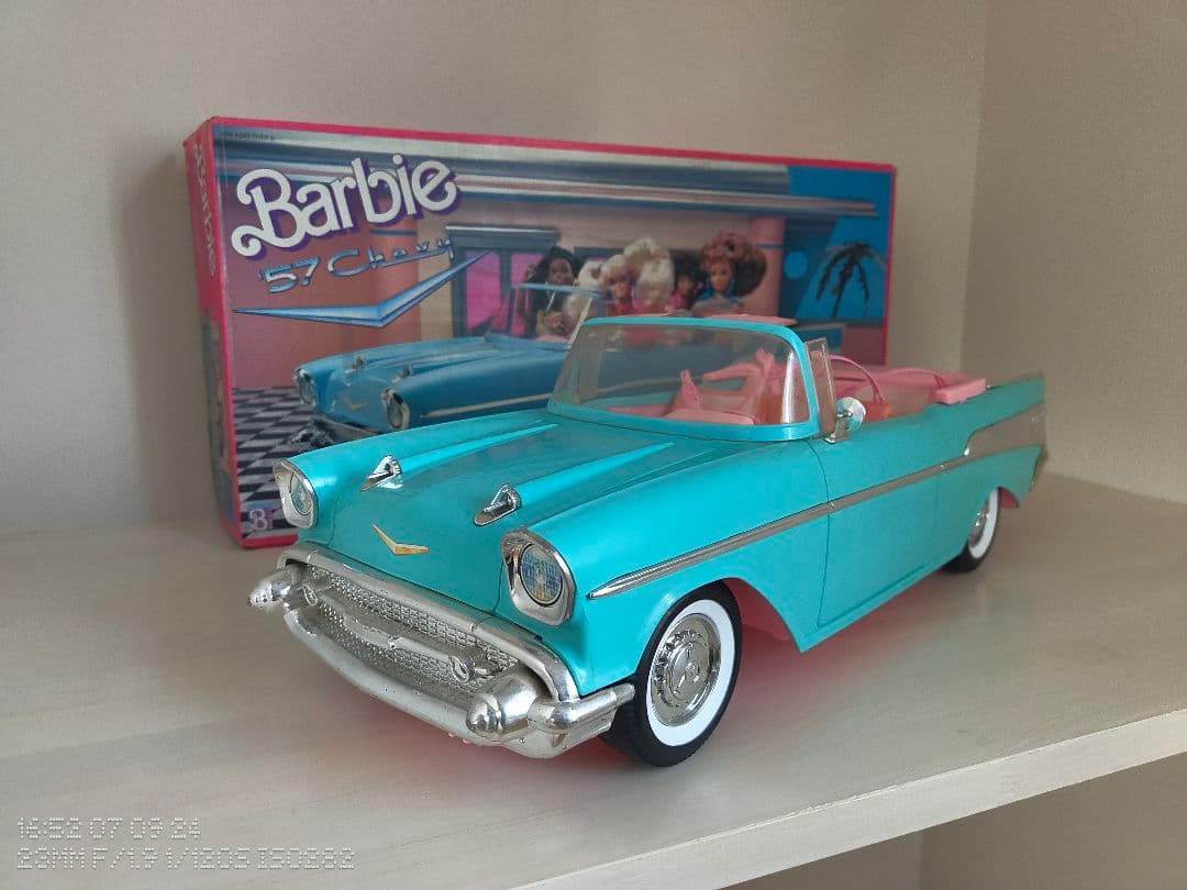マテル　バービー　ベルエア　箱付き　ブルー色