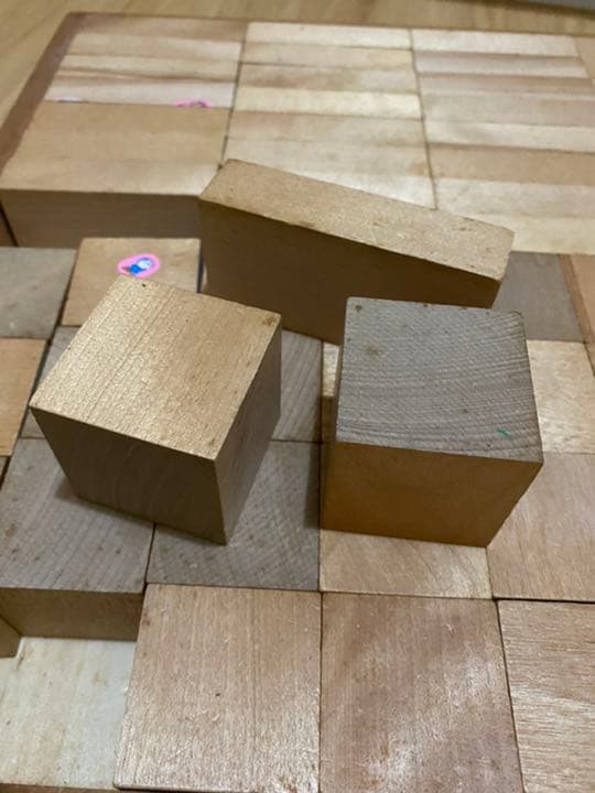 ドクスピール　つみき　積み木