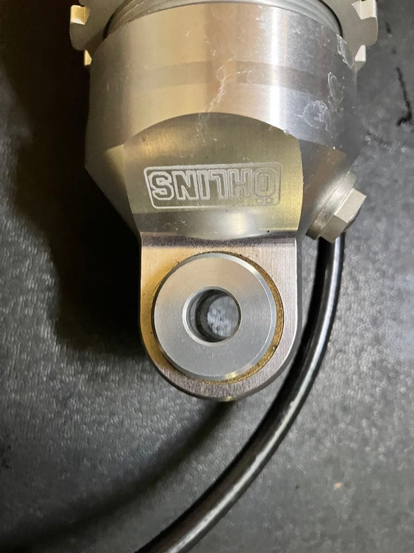 z900rs オーリンズリアサスペンション