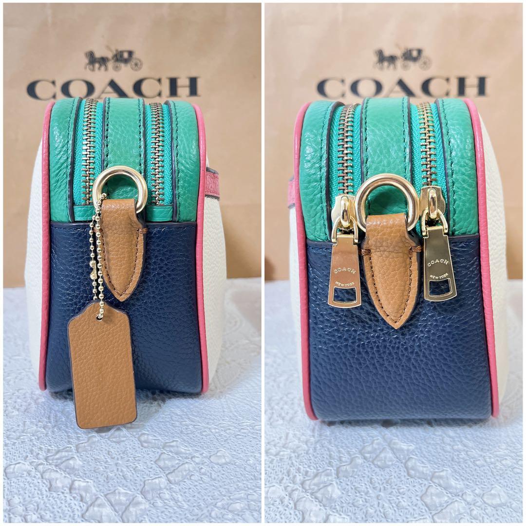 【美品】COACH コーチ ショルダーバッグ カメラバッグ 斜め掛け チャーム付