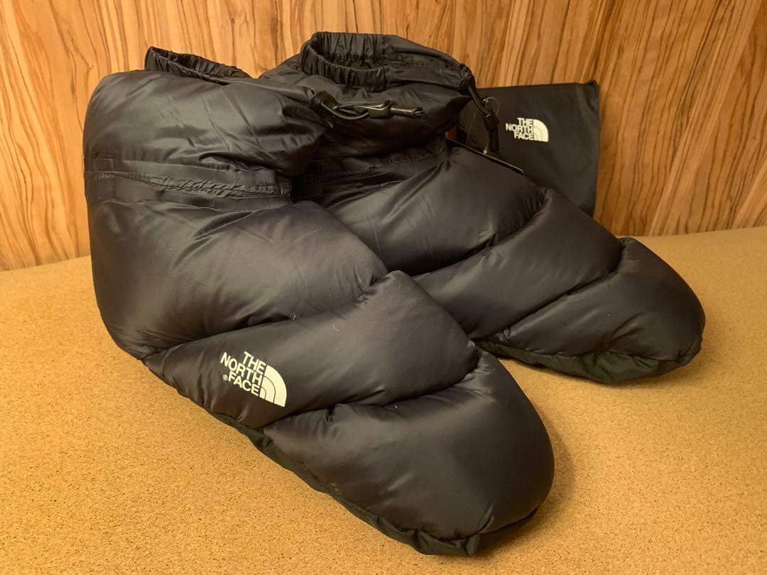 【新品】ノースフェイスヌプシ ダウン テントダウンソックスM US8-9.5