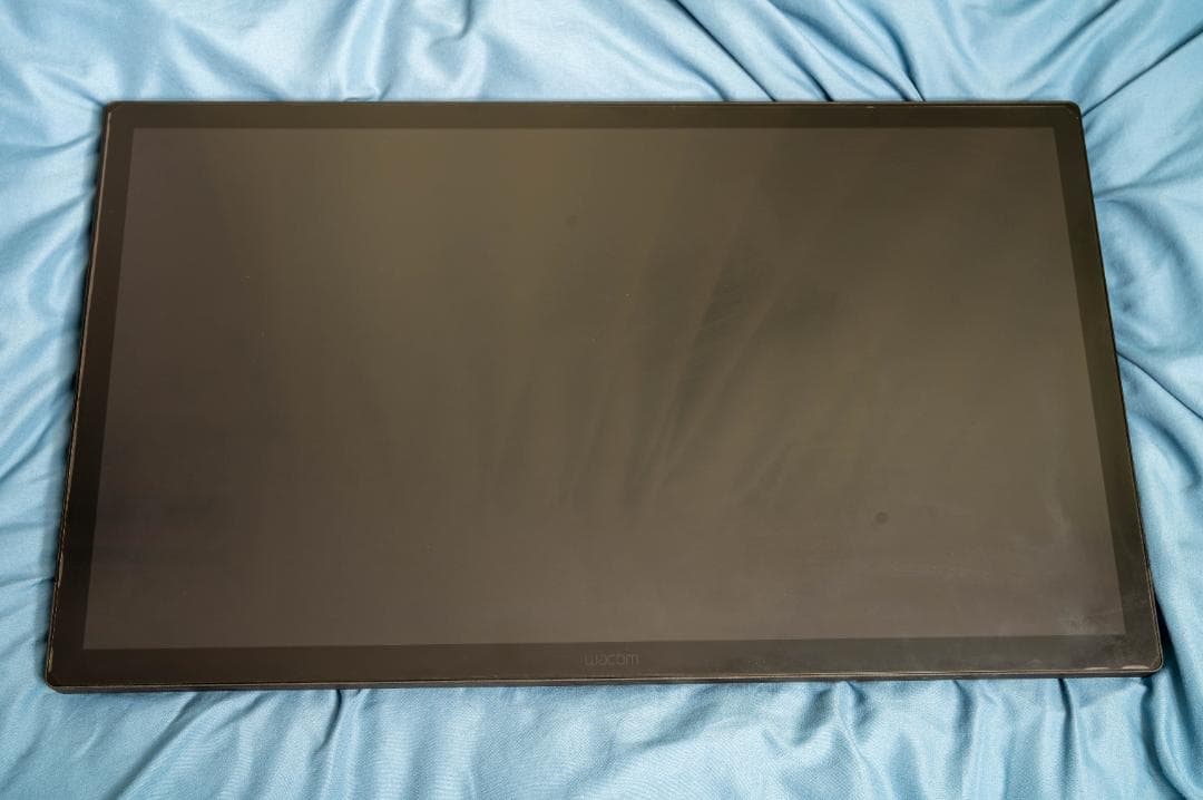 ワコム　Cintiq Pro 27 液晶ペンタブレット 2027年7月まで保証残