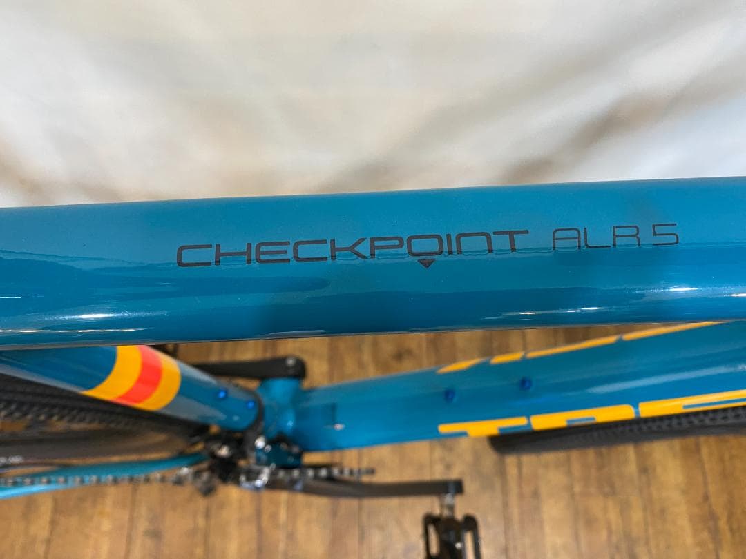 トレック　Checkpoint　ALR５　美品　52サイズ