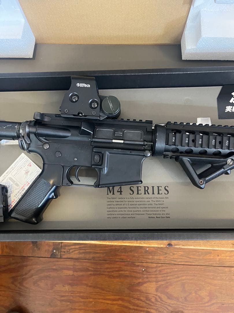 東京マルイ CQB-R 次世代電動ガン M4シリーズ　中古　リポ仕様