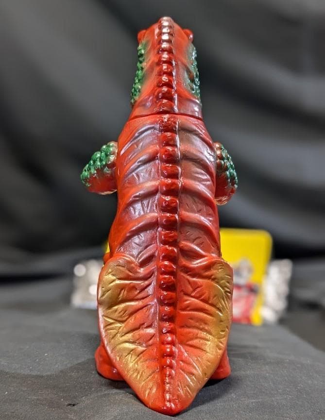 ザゴラス「帰ってきたウルトラマン」登場怪獣（ブルマァク復刻）ソフビフィギュア