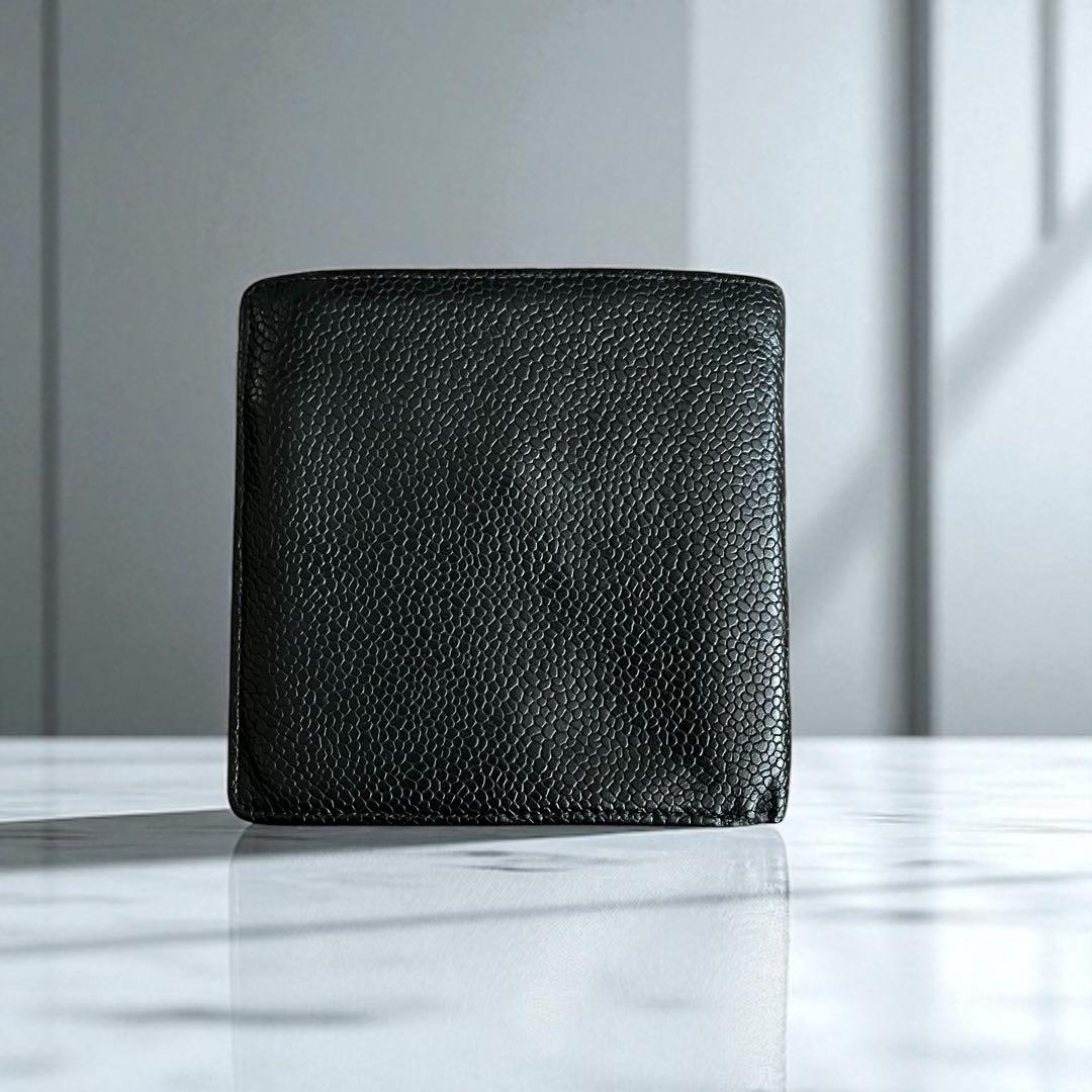 希少 外見美品級 CHANEL キャビアスキン 二つ折り財布 ブラック