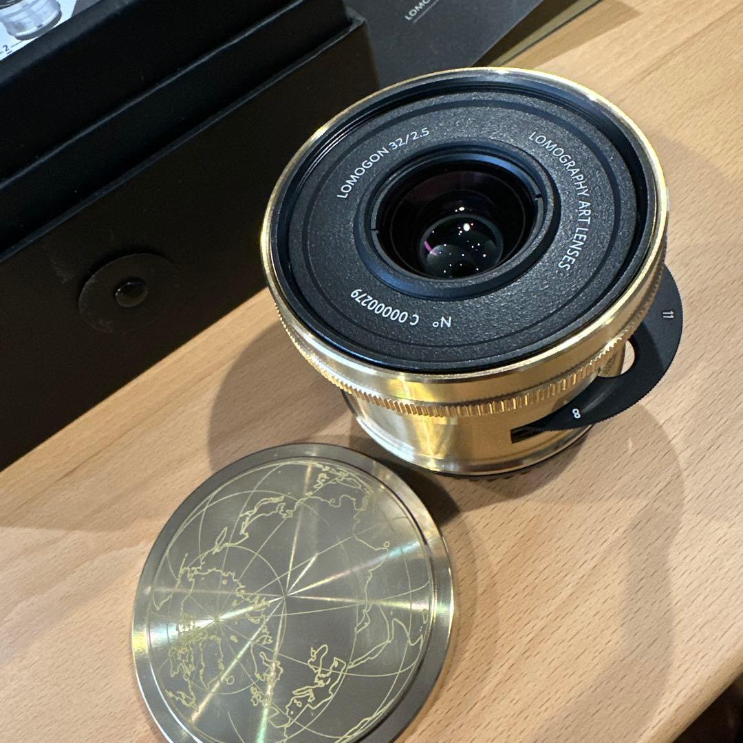 Lomogon 2.5/32 Art Lens(真鍮brass)