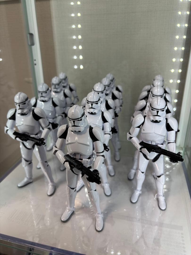 クローン軍団 13体＋ストーム部隊3体 プラモセット　（組立済）【軍団増強向け】