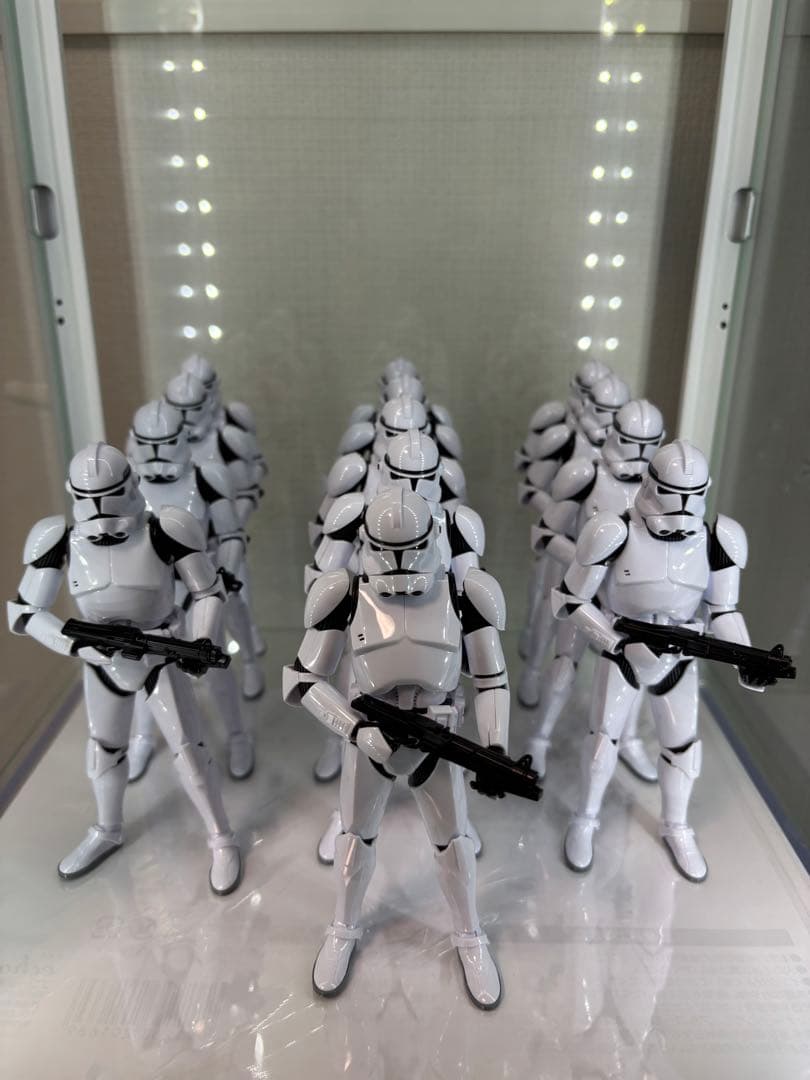 クローン軍団 13体＋ストーム部隊3体 プラモセット　（組立済）【軍団増強向け】