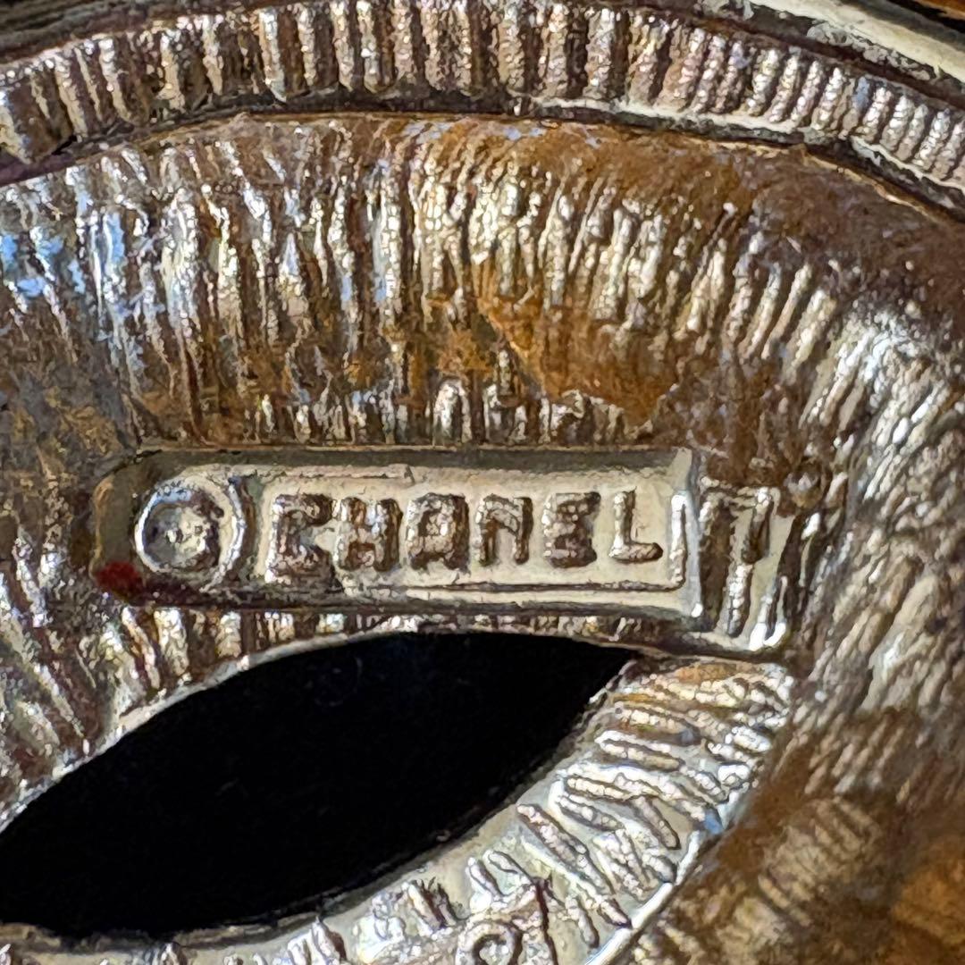 CHANEL ブローチ ココマーク マトラッセ　ヴィンテージ