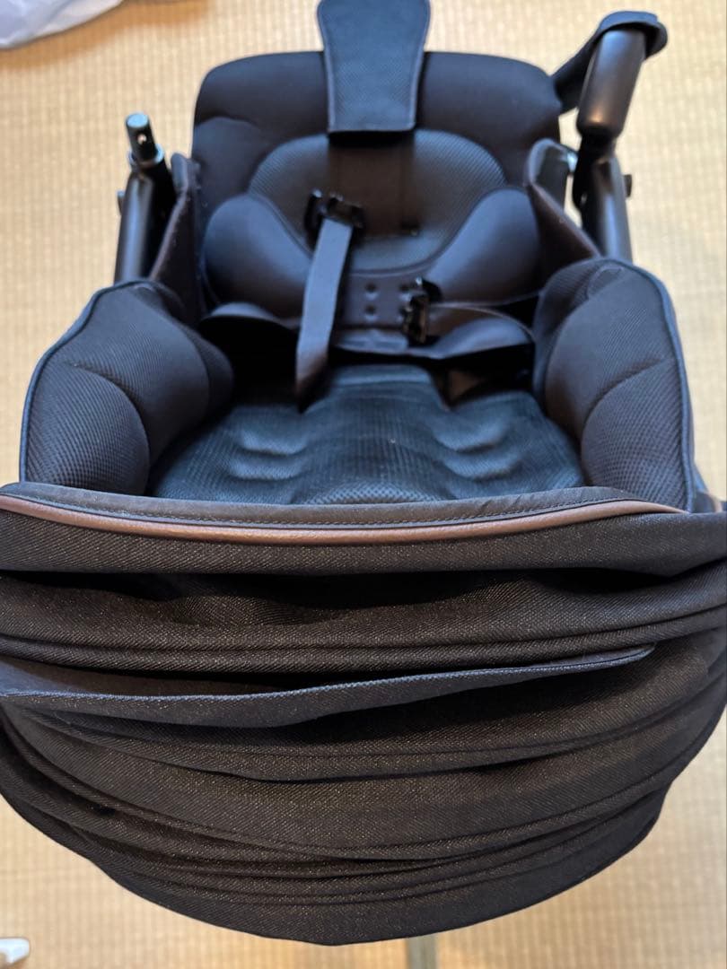 Aprica(アップリカ)ラクーナクッションと付属品