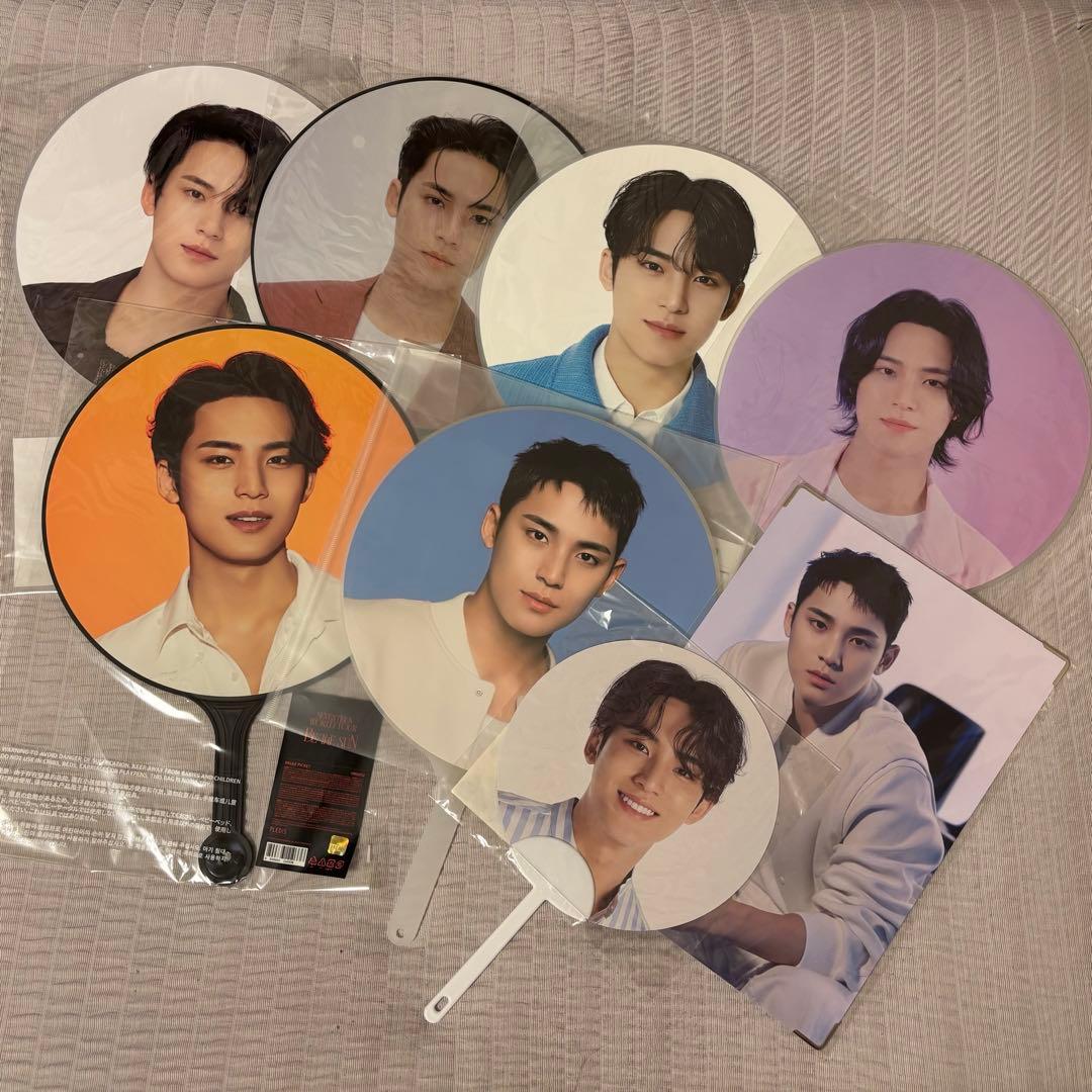 ミンギュ セブチ まとめ売り トレカ 缶バッジ フォトカ ファイル うちわ