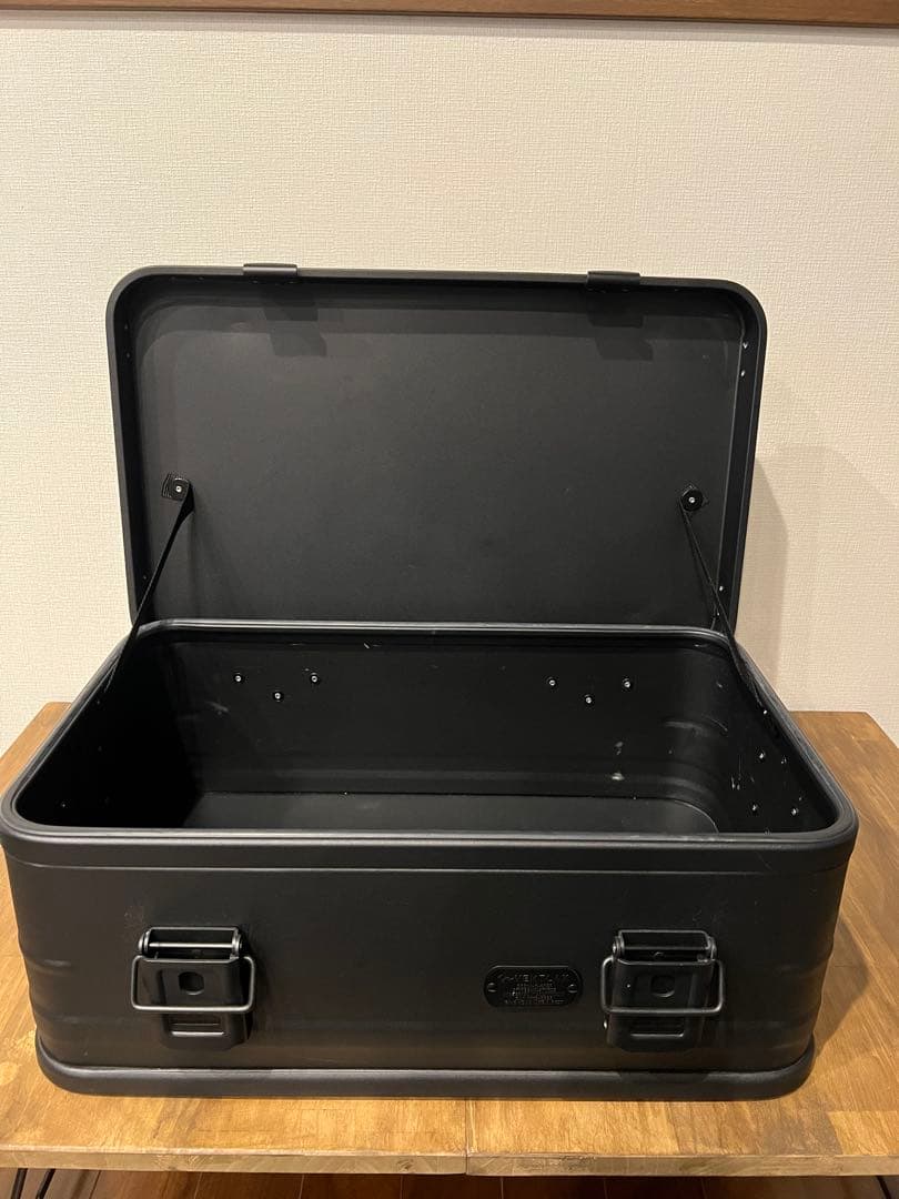 ヴェントラクス アルミニウムコンテナ パンドラ 25L