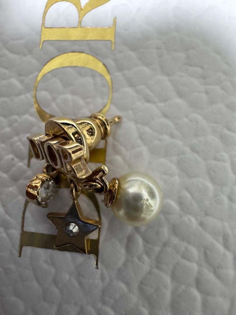 Dior ゴールド 星 パール ピアス