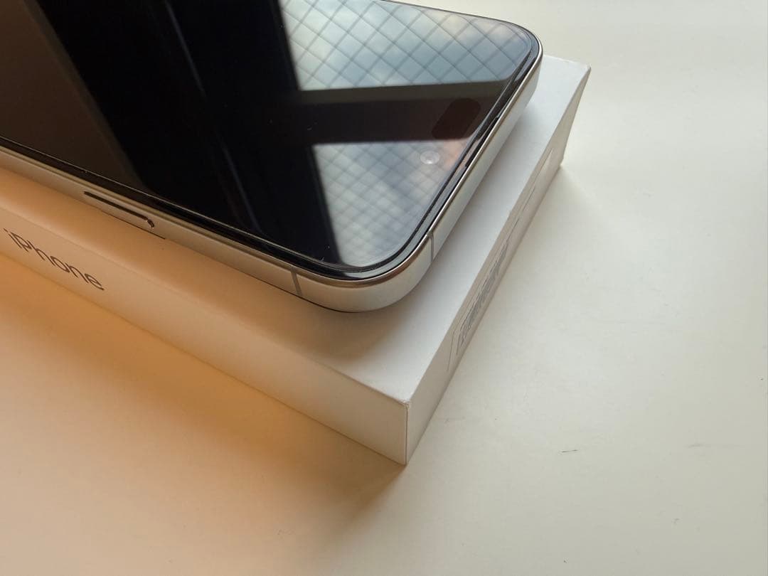 iPhone15 Pro Max 1TB ナチュラルチタニウム 海外版