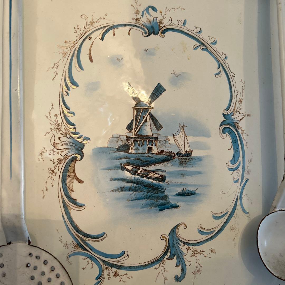 ☆アンティーク　ホーローレードルラック☆専用レードル2本付き