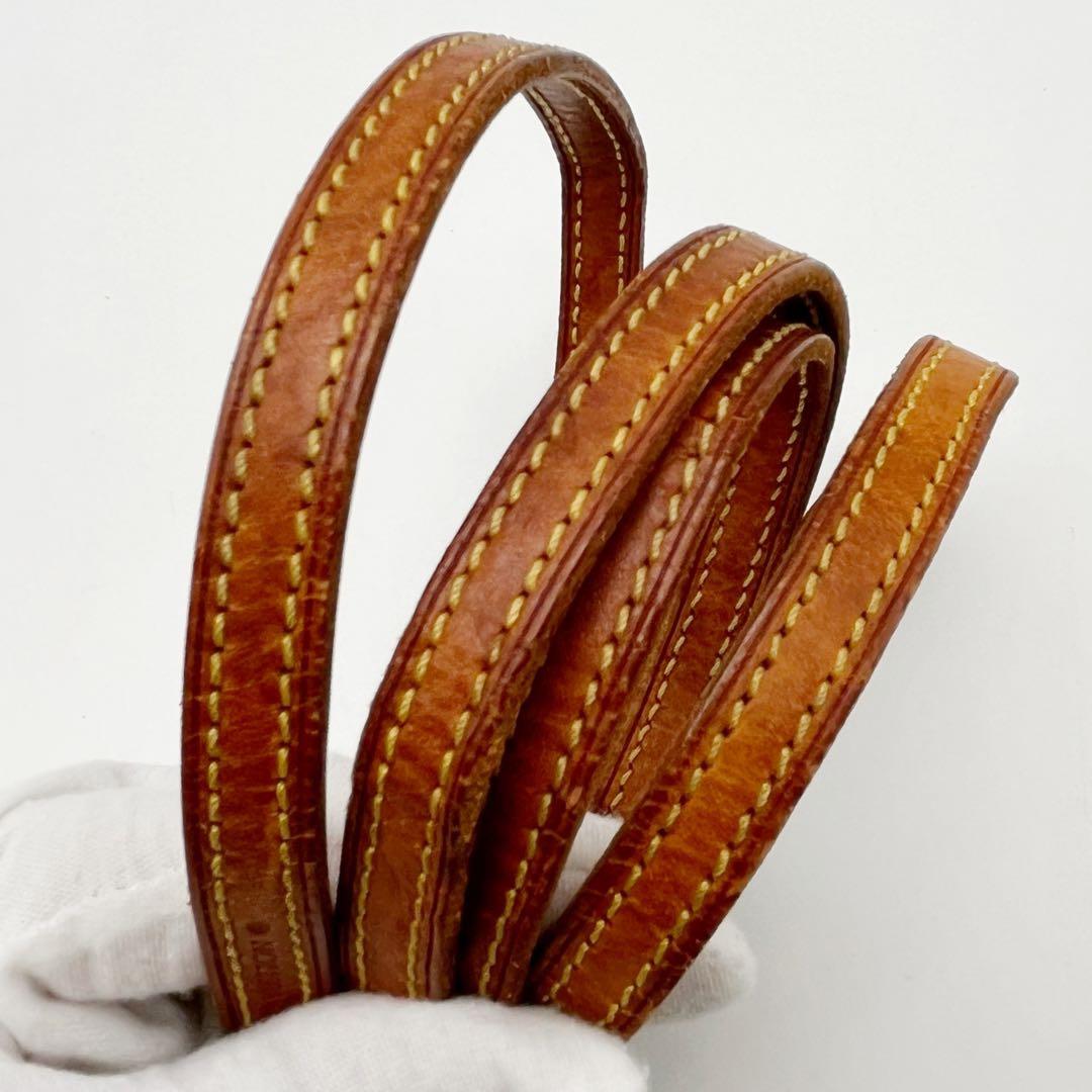 LOUIS VUITTON ルイヴィトン　ヌメ革　ショルダーストラップ　110㎝