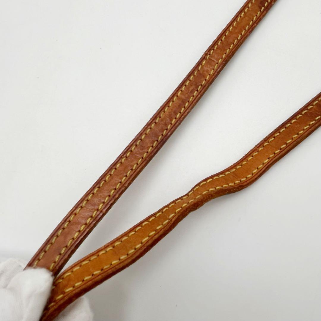 LOUIS VUITTON ルイヴィトン　ヌメ革　ショルダーストラップ　110㎝