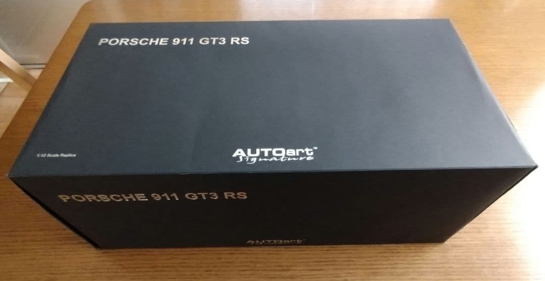 オートアート シグネチャー 1/12 ポルシェ 911 (997) GT3 RS