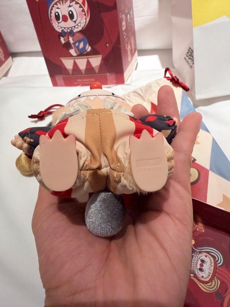 ポップマート Labubu ラブブ　Why so serious シークレット