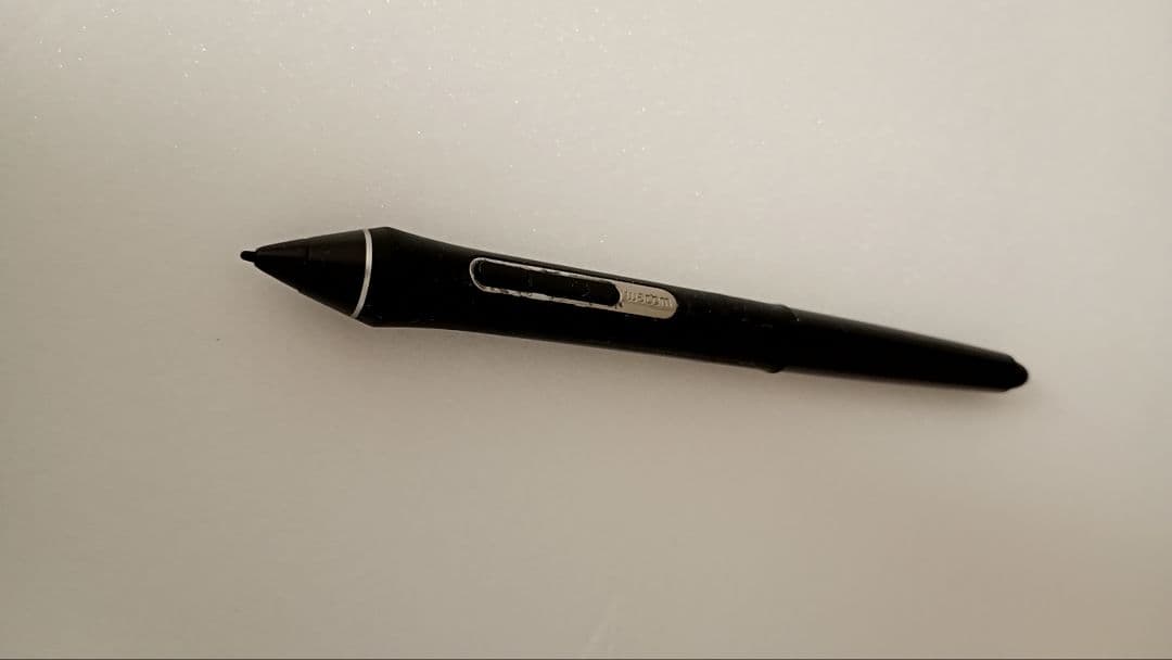 Wacom 液タブ Cintiq 22 （Pro Pen 2付)箱付き