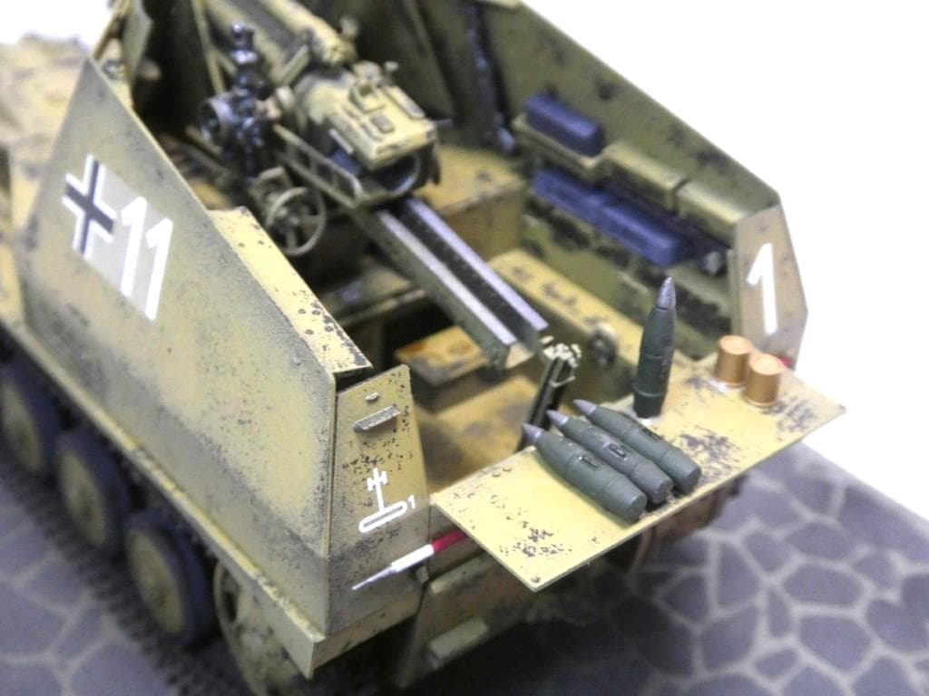 タミヤ　1/35 ドイツ自走榴弾砲 ヴェスペ　“イタリア戦線”　完成品