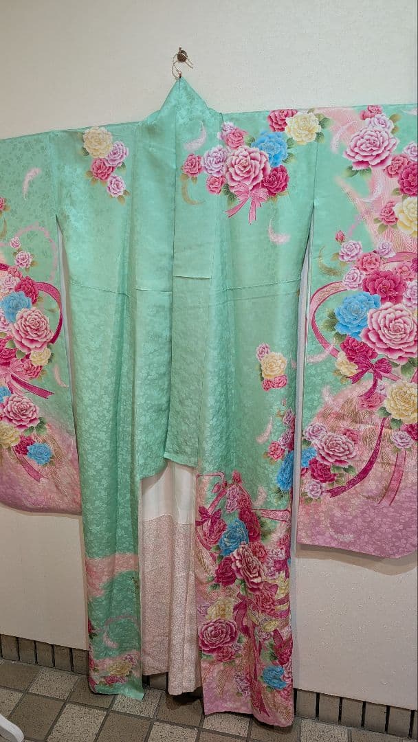 【松田聖子プロデュースブランド】振袖 ミントグリーン 花柄•Ｌサイズ