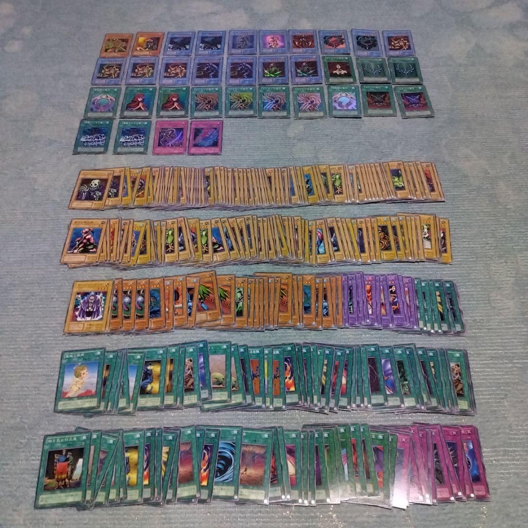 遊戯王カード　まとめ売り　315枚
