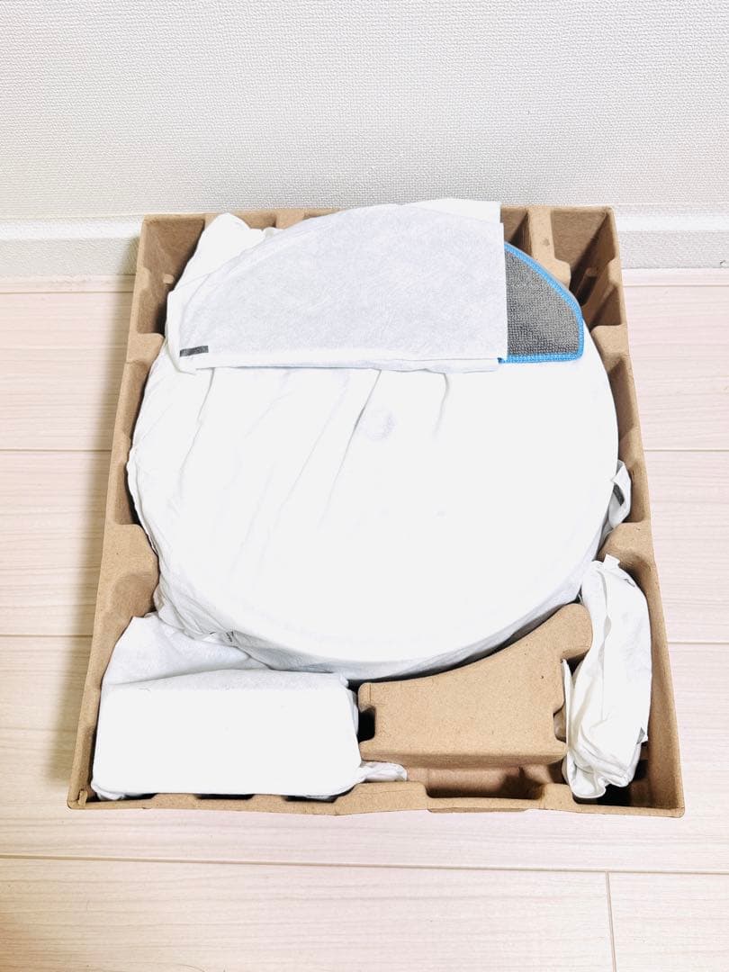 【新品未使用】ルンバ コンボ Essential robot ホワイト