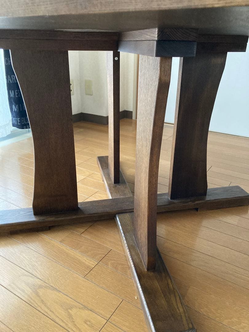 ニトリ　ダイニングテーブル　ヤマトシリーズ