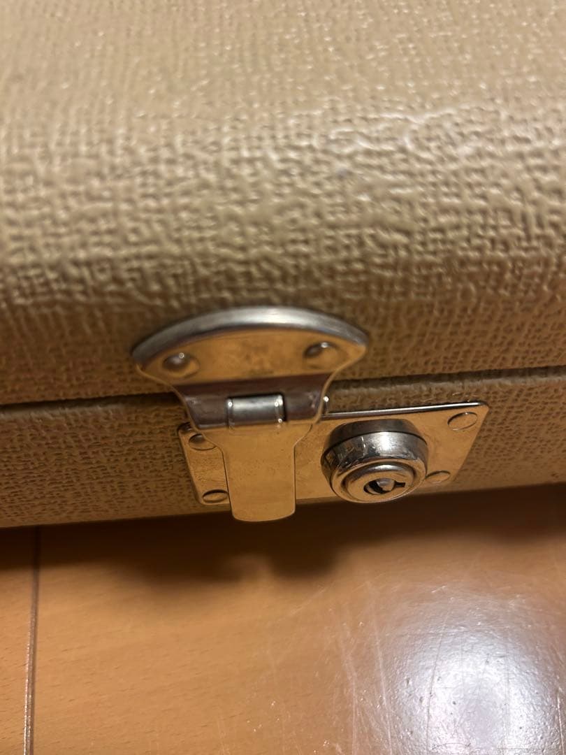 エレキベース用ハードケース　木製