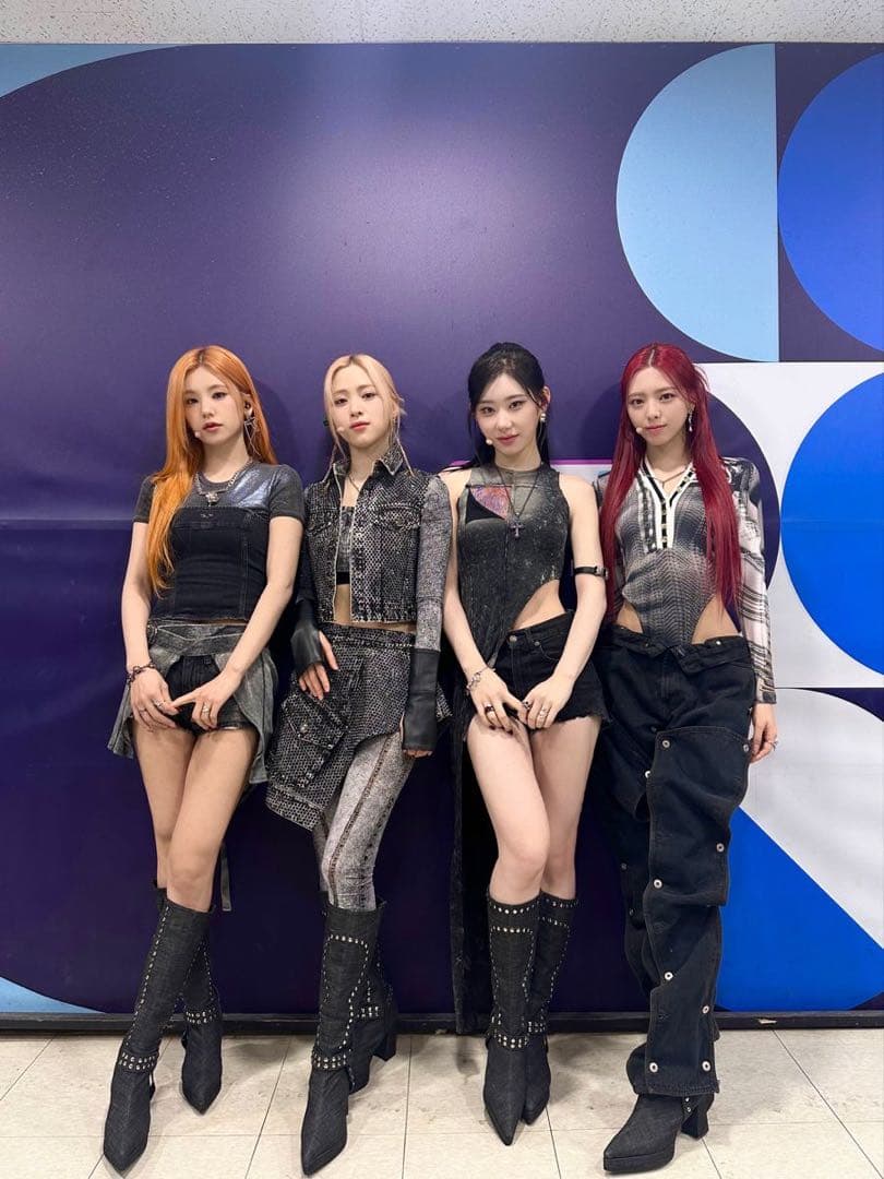 itzy イェジ　born to be 直筆サインチェキポラロイド