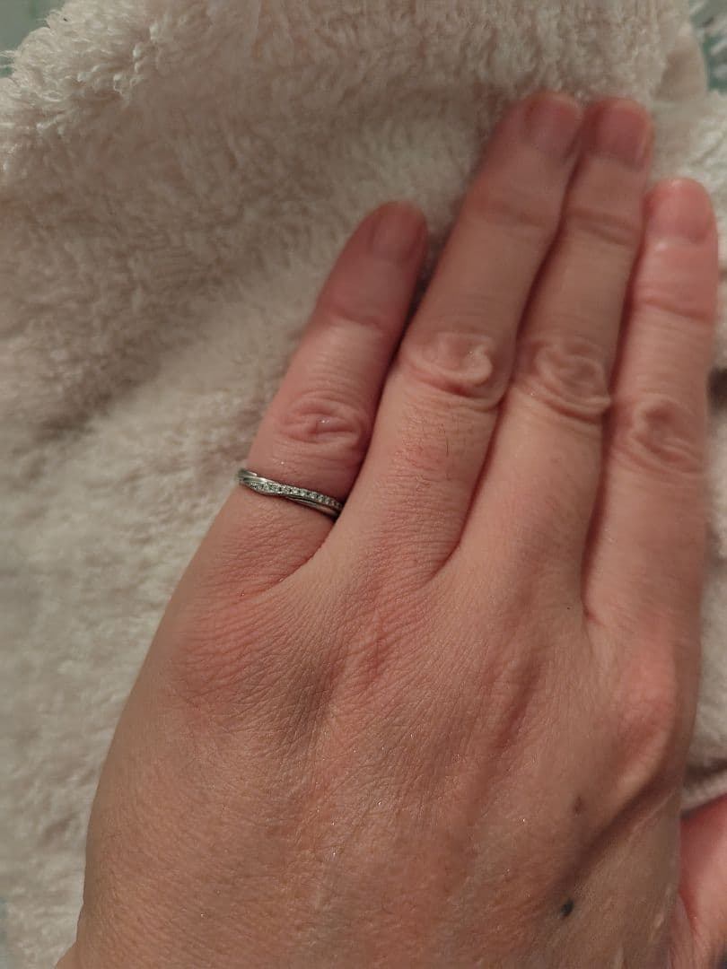 ダイヤモンドシライシ　プラチナリング