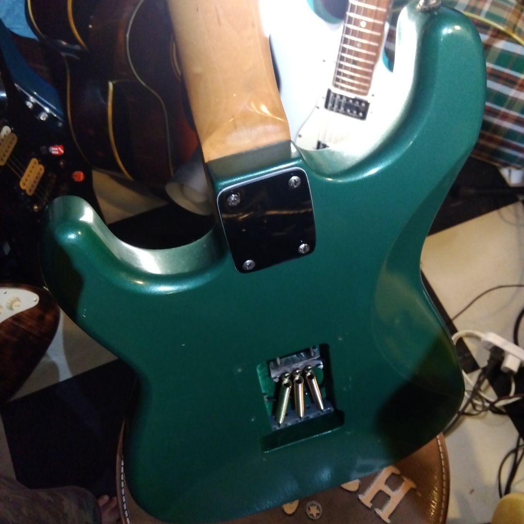 エレキギター。 ストラトキャスタータイプ…SSH