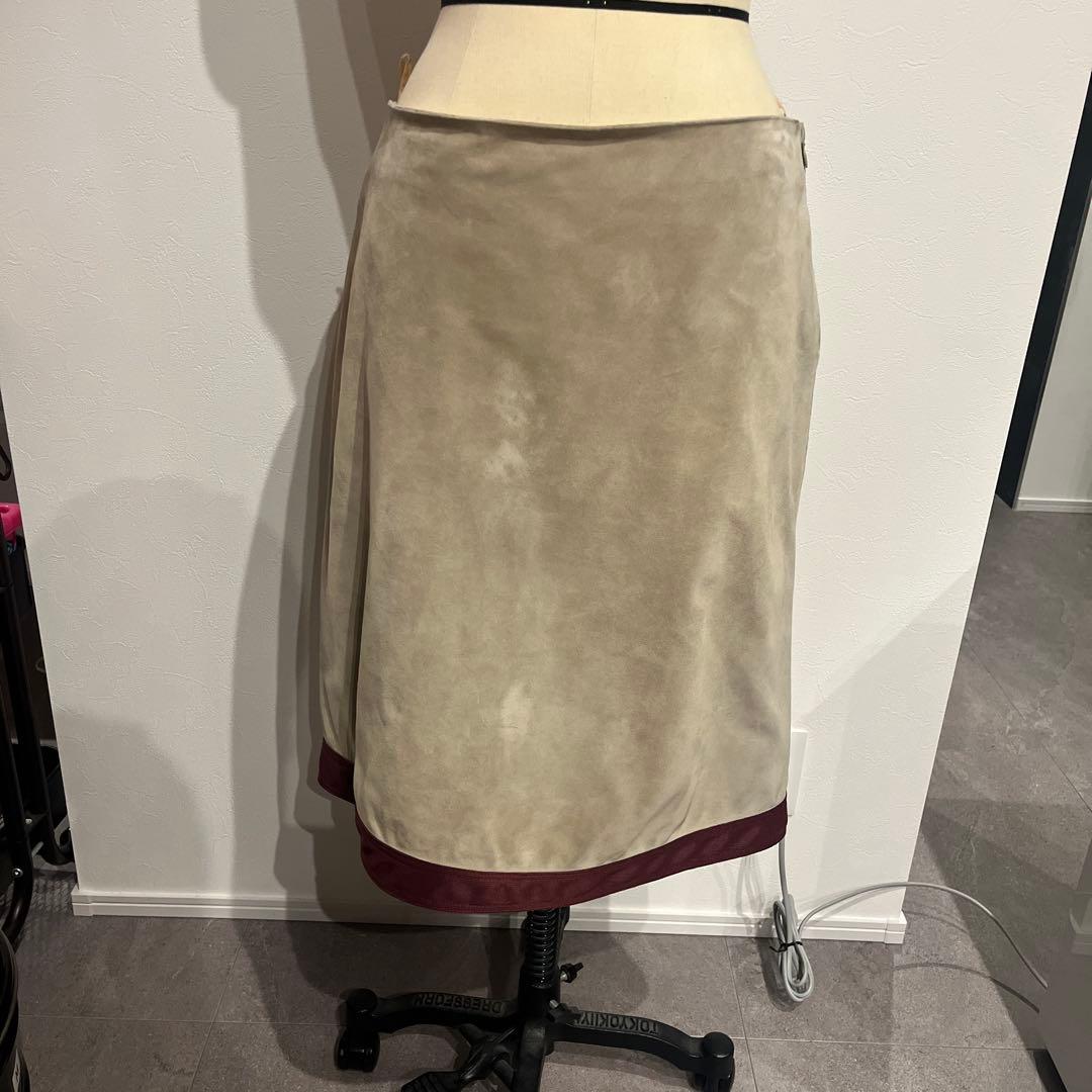 MIU MIU リアルスウェードスカート