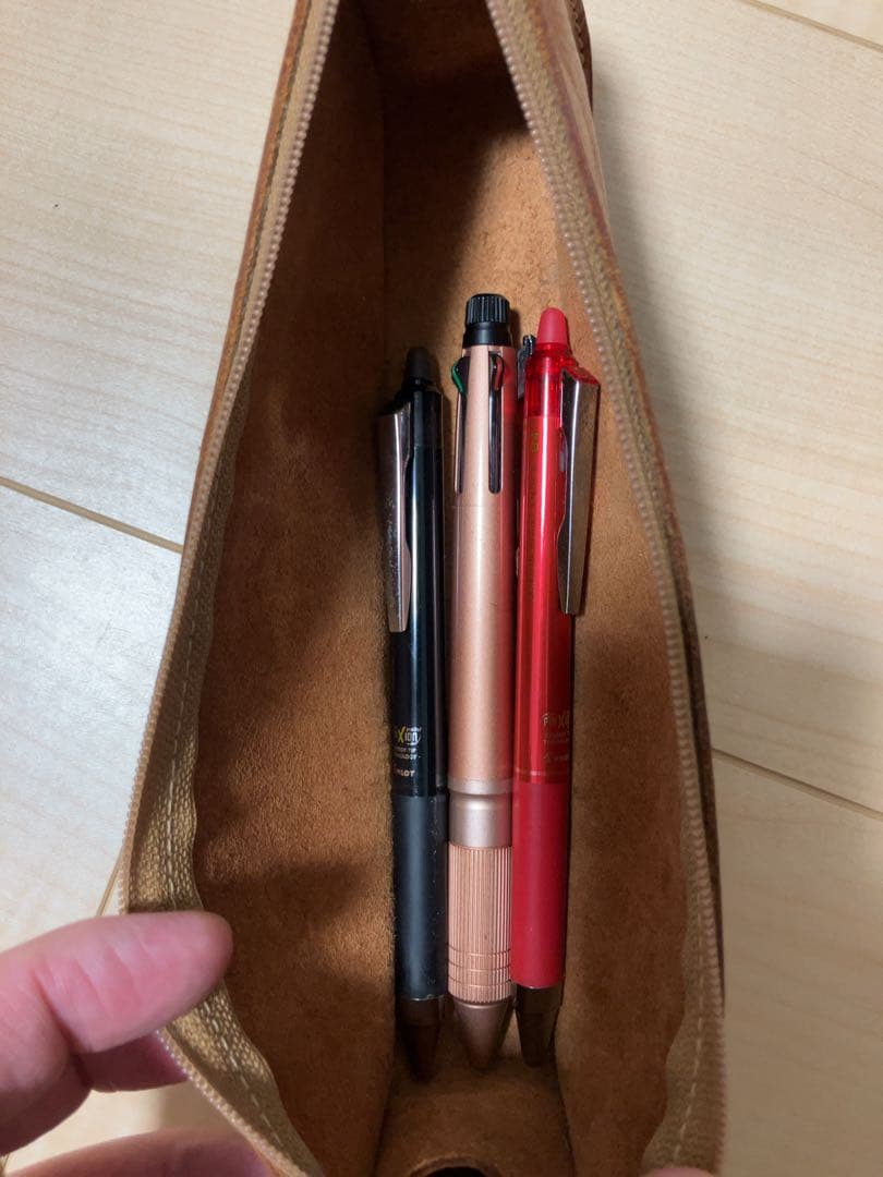 IL BISONTE レザー 筆箱