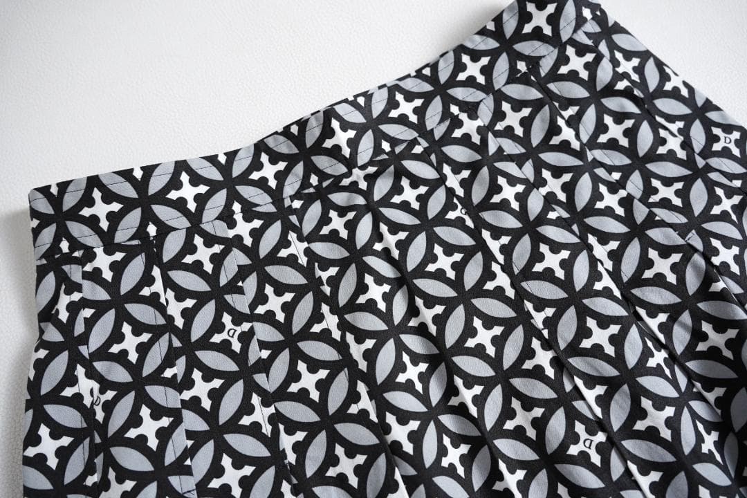 281t*美品 ドレステリア コットン オーバーラップサークルプリントスカート.