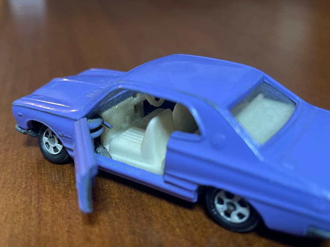 トミカ 日本製 1Aホイール 日産 スカイライン HT 2000 GT ハコスカ