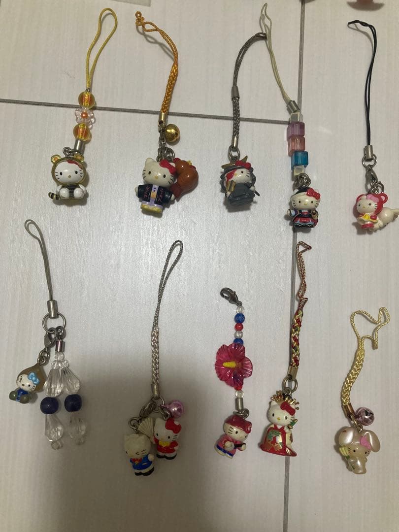 ハローキティ ストラップ　キーホルダー　ご当地　限定