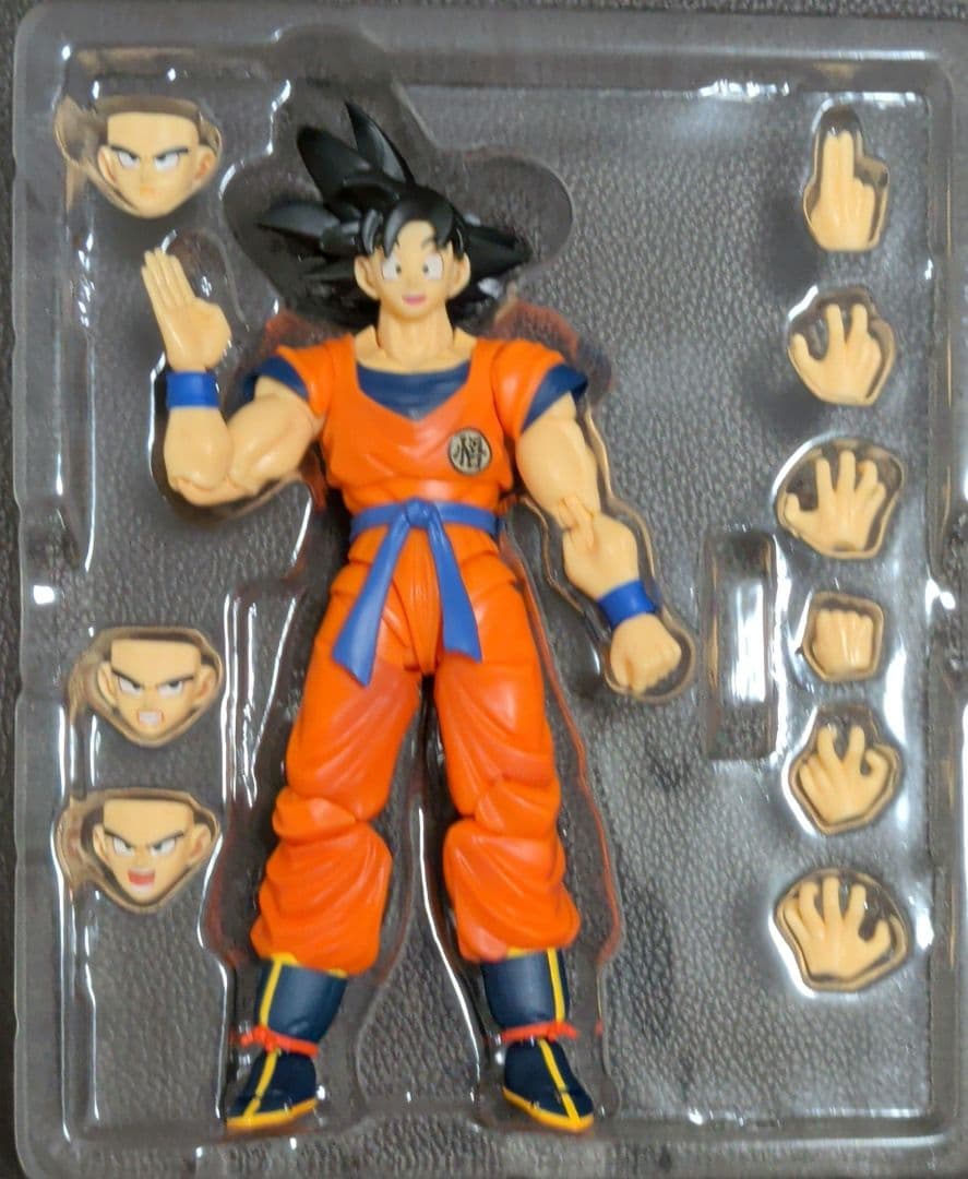 メディカルマシーン　孫悟空　地球育ちのサイヤ人　セット　SH Figuarts