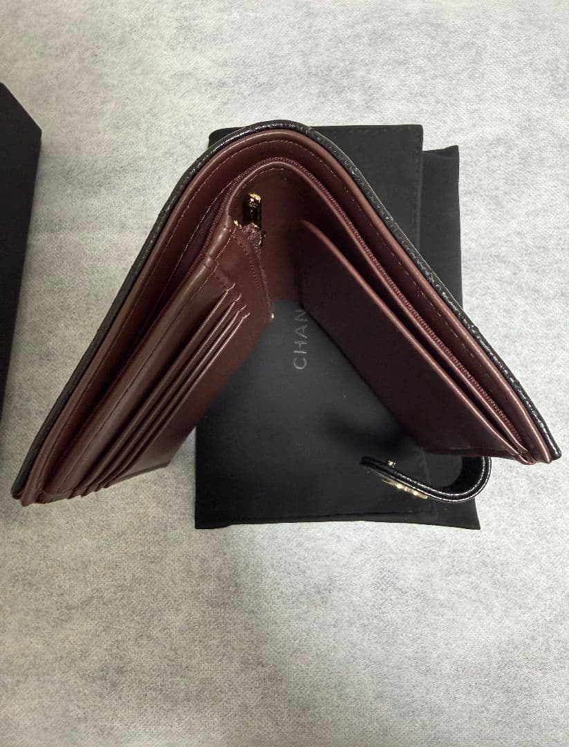 シャネル　パスポートケース キャビアスキン 黒