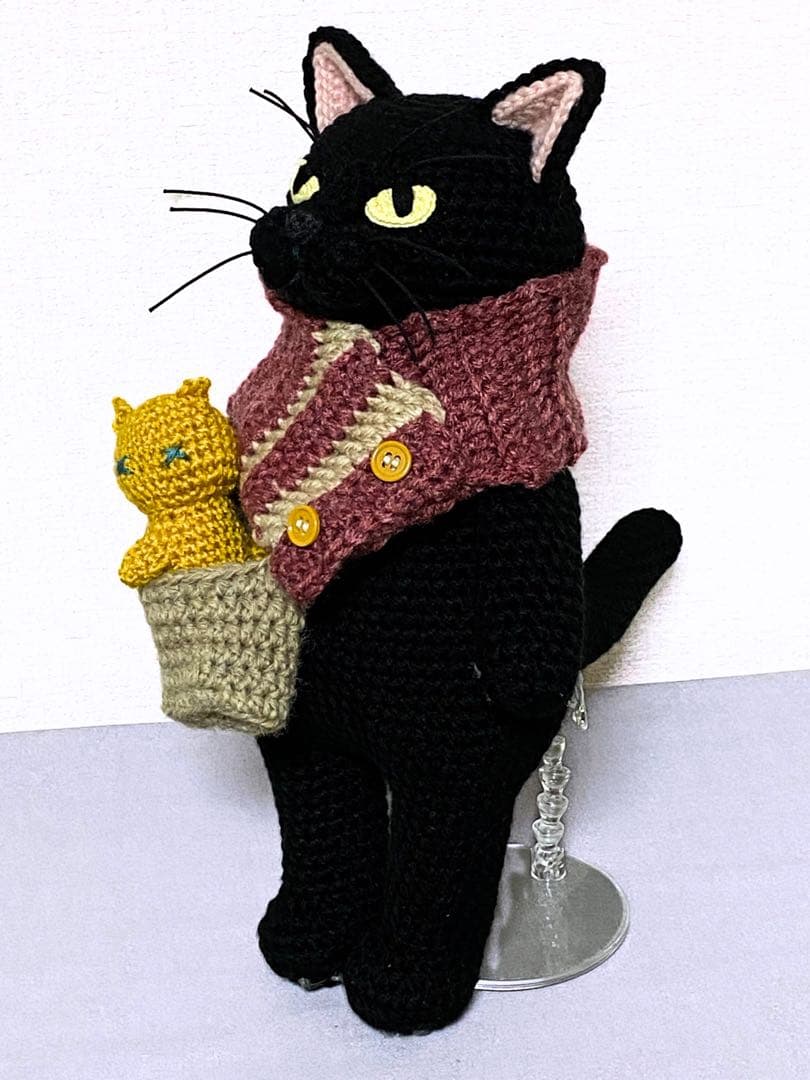 いっしょにおでかけ♪黒猫さんのあみぐるみ