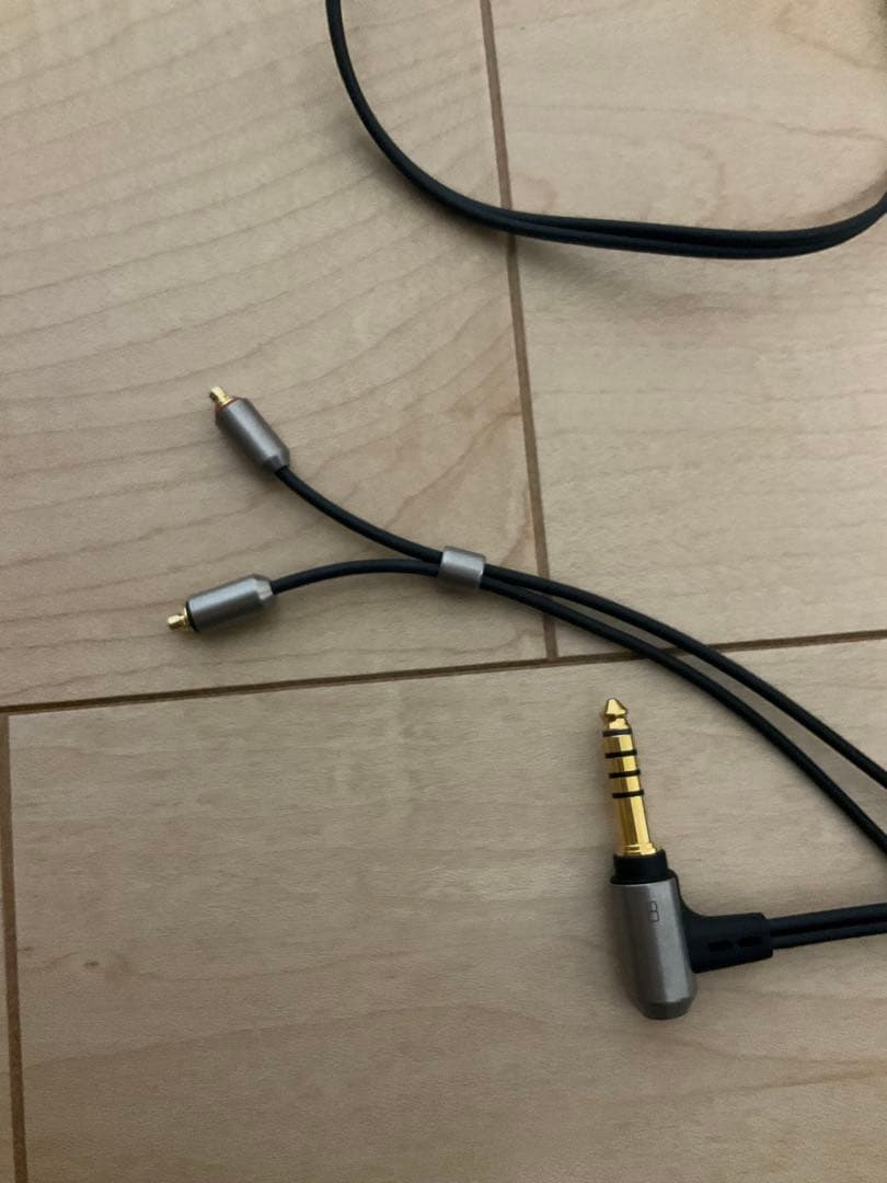 onso 06シリーズ 4.4(5極)-MMCX バランスケーブル