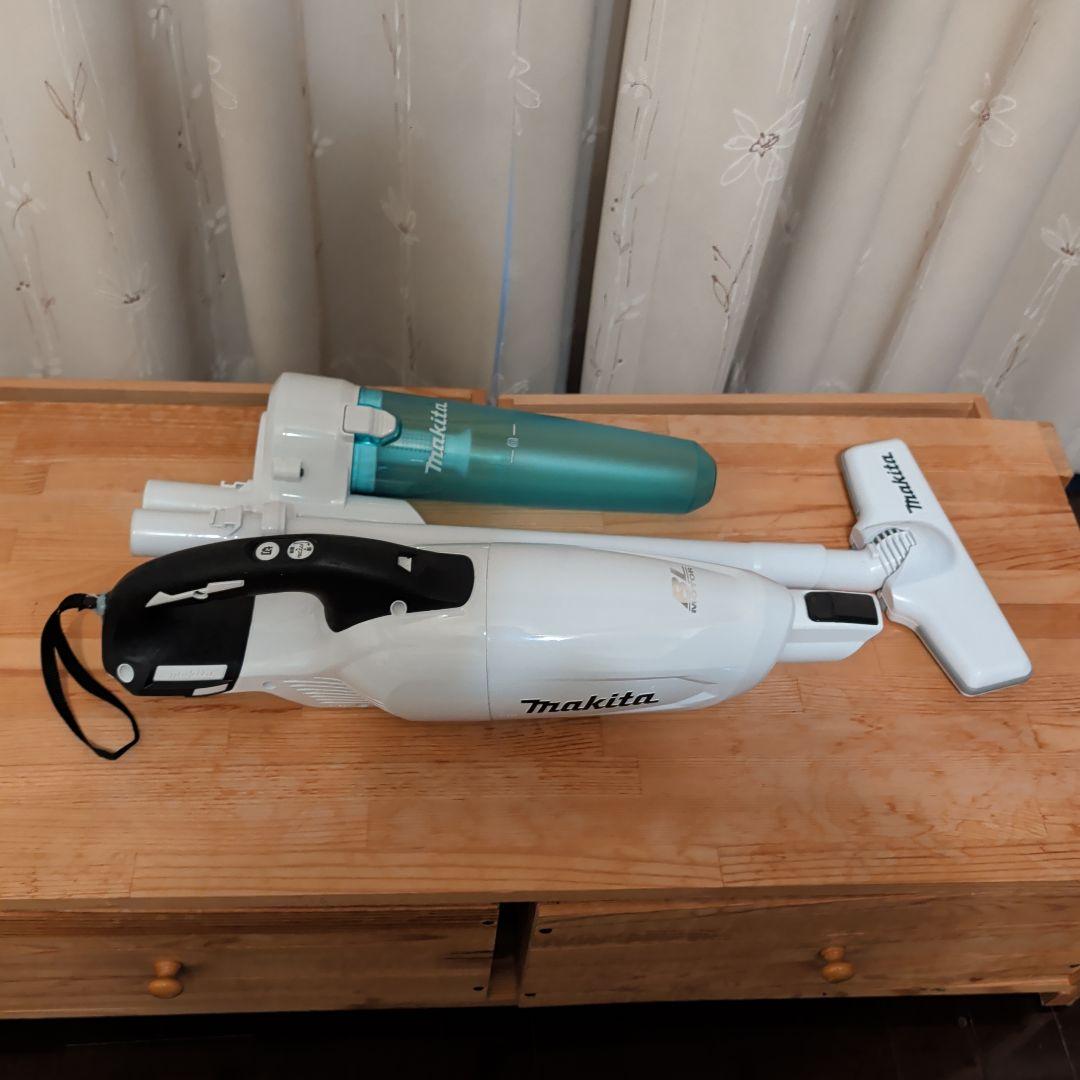 マキタ CL281FD 18V掃除機