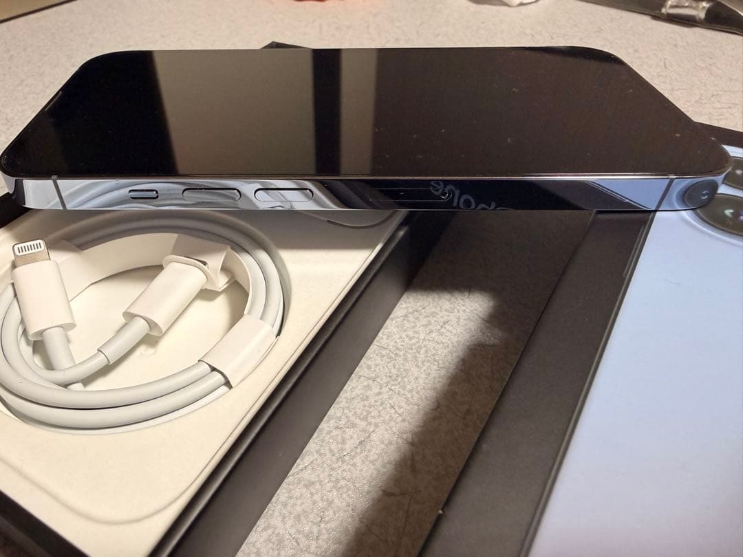 【美品】【バッテリー92%】iPhone 13 Pro 256GB シエラブルー