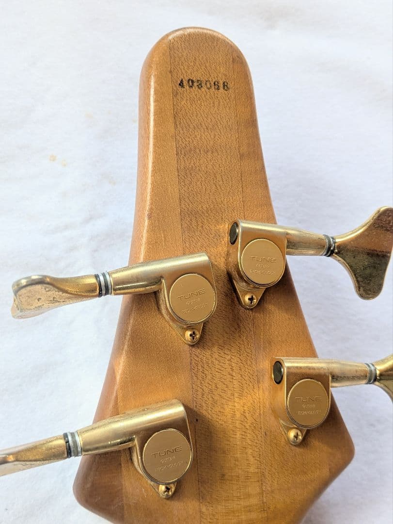 TUNE TWB-4 エレキベース　エボニー指板　※ピックアップパッシブ化