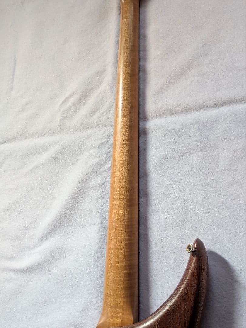 TUNE TWB-4 エレキベース　エボニー指板　※ピックアップパッシブ化