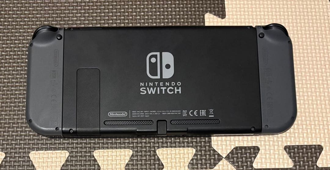 美品Nintendo Switch 本体 グレー　箱付き